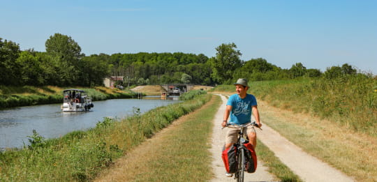 Vélo sur la Voie Bleue