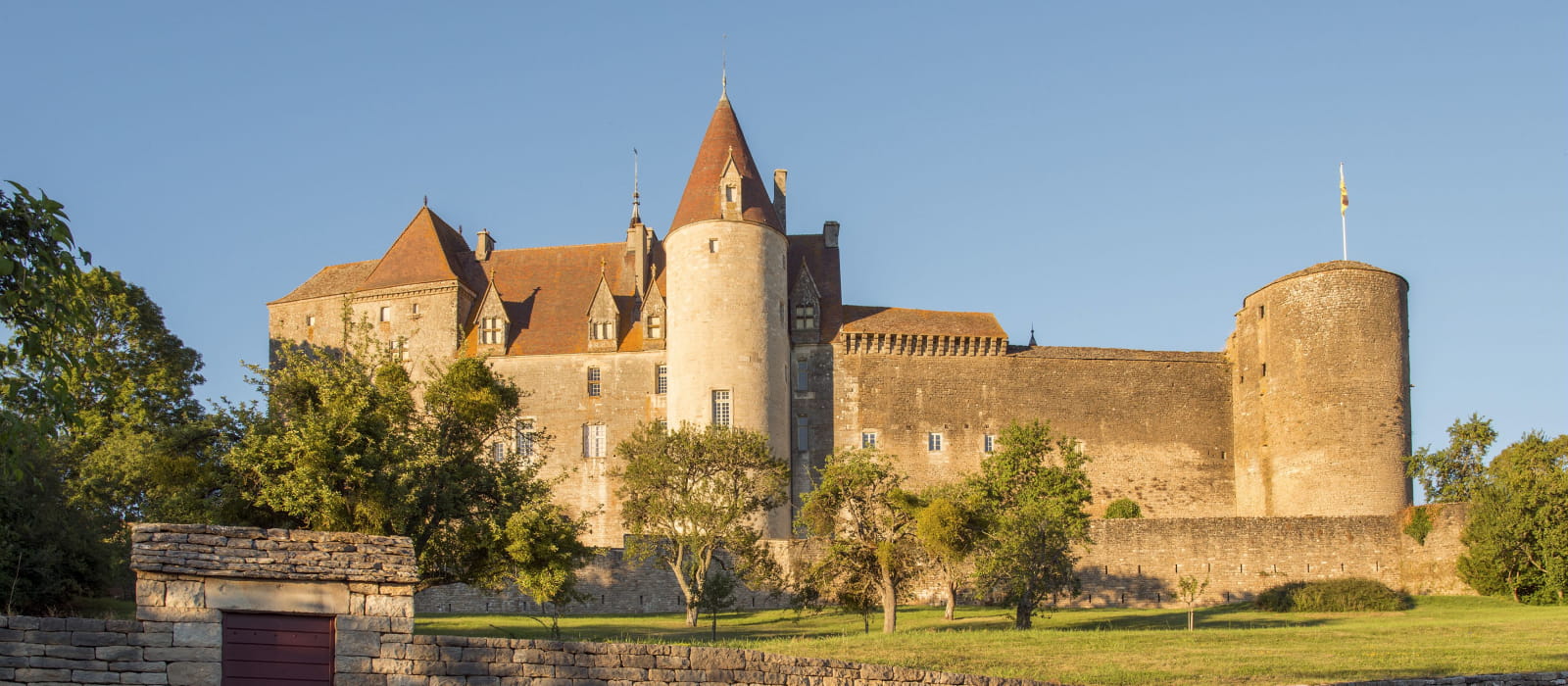 Forteresse de Châteauneuf en Auxois