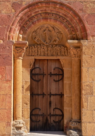 Porte de l'Eglise Saint-Pierre-et-Saint-Paul