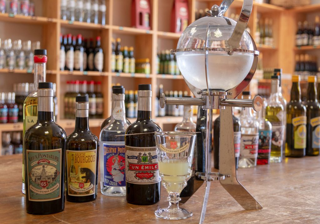 Distillerie les Fils d'Emile Pernot : fontaine à absinthe