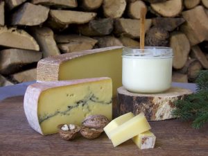 Plateau de fromages francs-comtois