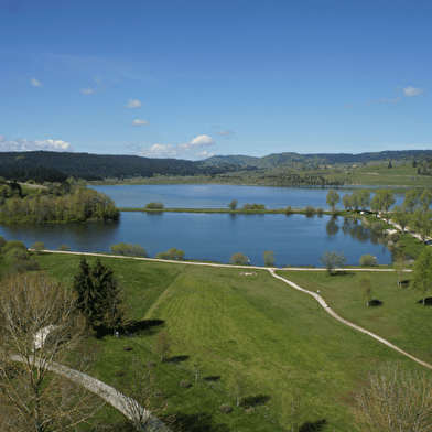 Camping du Lac de Remoray