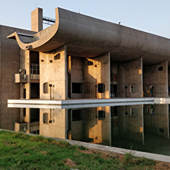 Projection du documentaire “Le Corbusier à Chandigarh - la force de l’utopie” - RONCHAMP