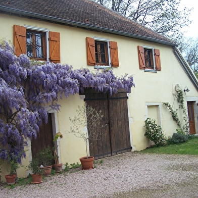 La Maison Jaune