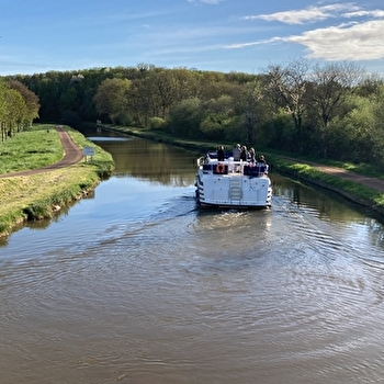 Le Canal du Nivernais - CHATILLON-EN-BAZOIS