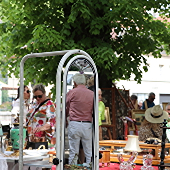 Brocante professionnelle : 49ème édition ! - ORNANS