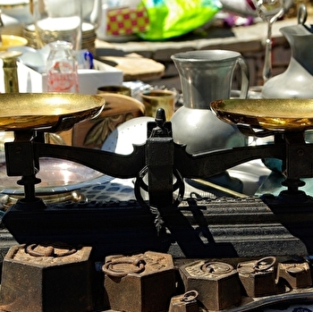 VIDE GRENIER - CHAMPLIN