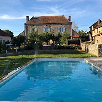 Chatel de Bierre - BONNET-SAINT-YTHAIRE
