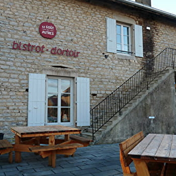 Le Goût des Autres - Bistrot Dortoir - HAUTEROCHE