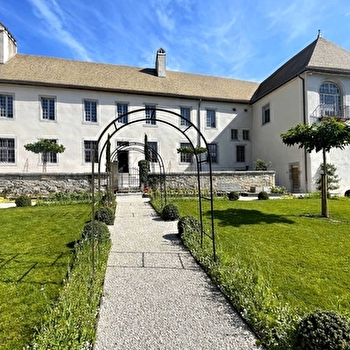 Le Prieuré de Mouthier Haute-Pierre - MOUTHIER-HAUTE-PIERRE