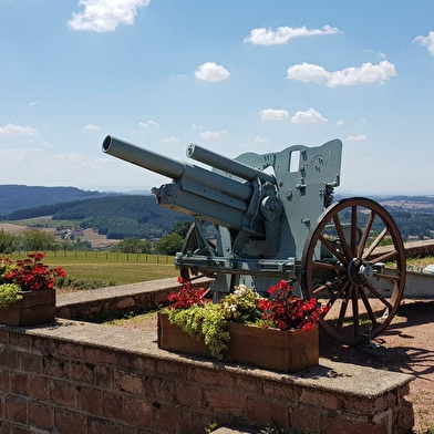 Mont Châtelard et monument de la Résistance