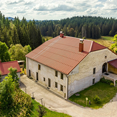 Refuge Sous La Joux