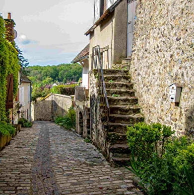 À vélo, de Toucy au Château de Grandchamp et retour