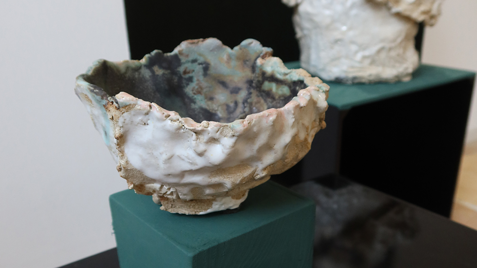 Exposition “De l'une à l'autre” : céramique, gravure et peinture - Aude St Gérand et Patricia Peterschmitt