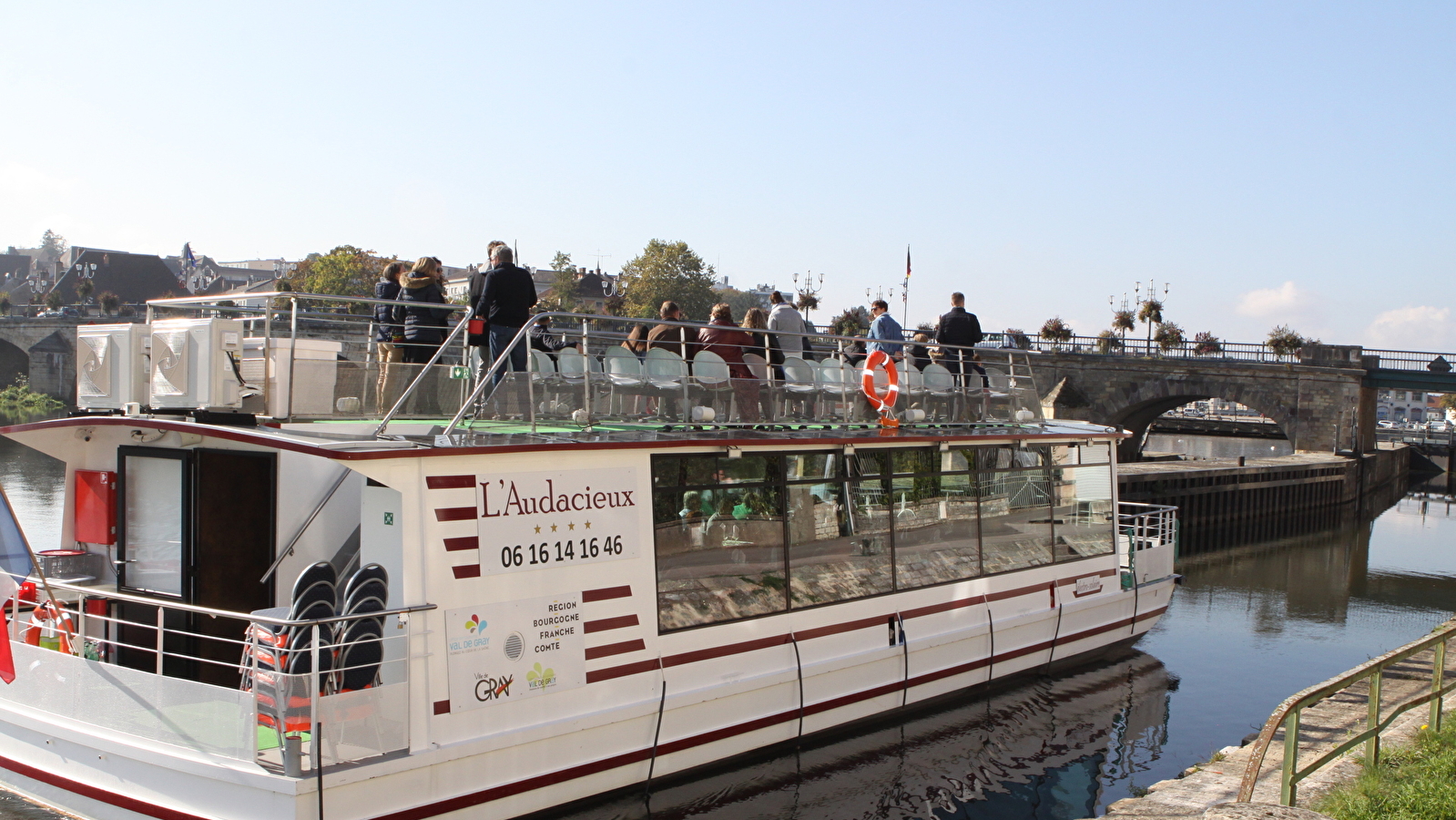 Bateau l'Audacieux - Croisières repas