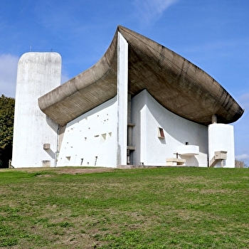 A la découverte de la chapelle de Ronchamp - RONCHAMP