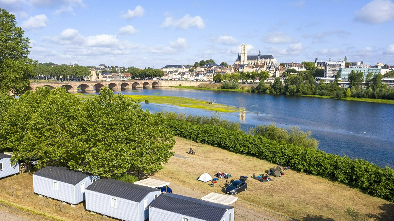 Camping de Nevers - Aquadis Loisirs