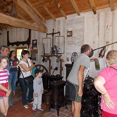 Musée des vieux Fourneaux et des outils anciens