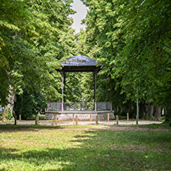 La Promenade des Allées  - GUERIGNY