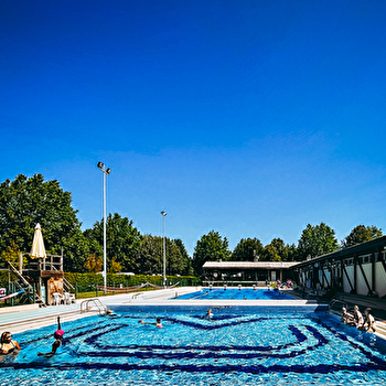 Piscine de plein air  - CHAROLLES