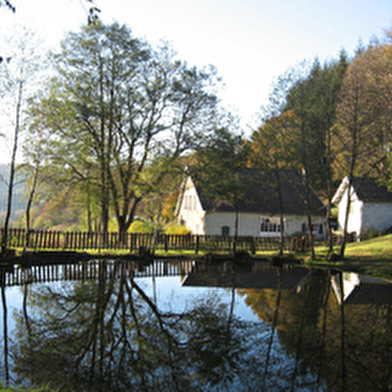 Centre d'accueil et d'hebergement - la source du tampa