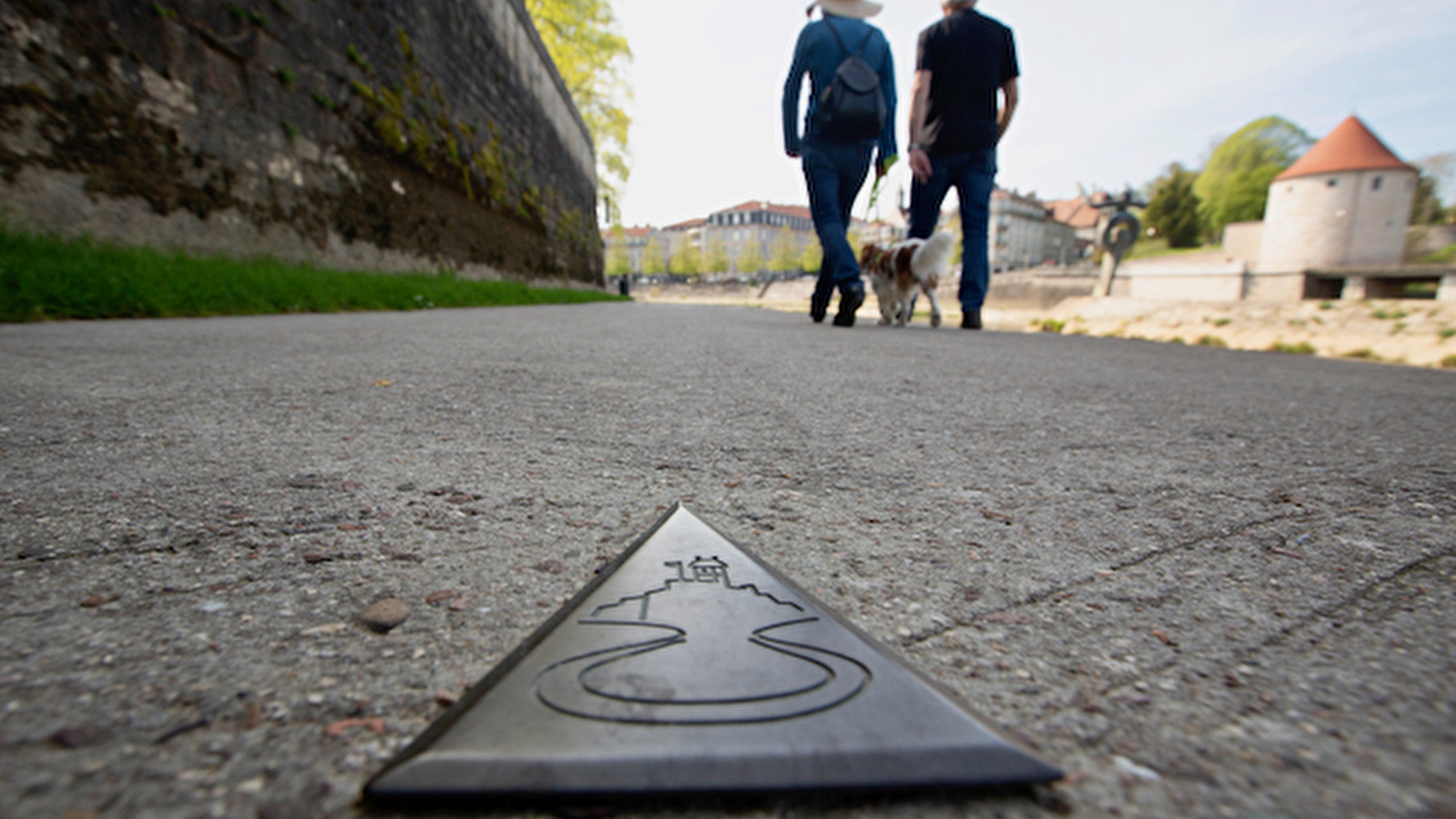 Balade urbaine, rives et remparts du Doubs