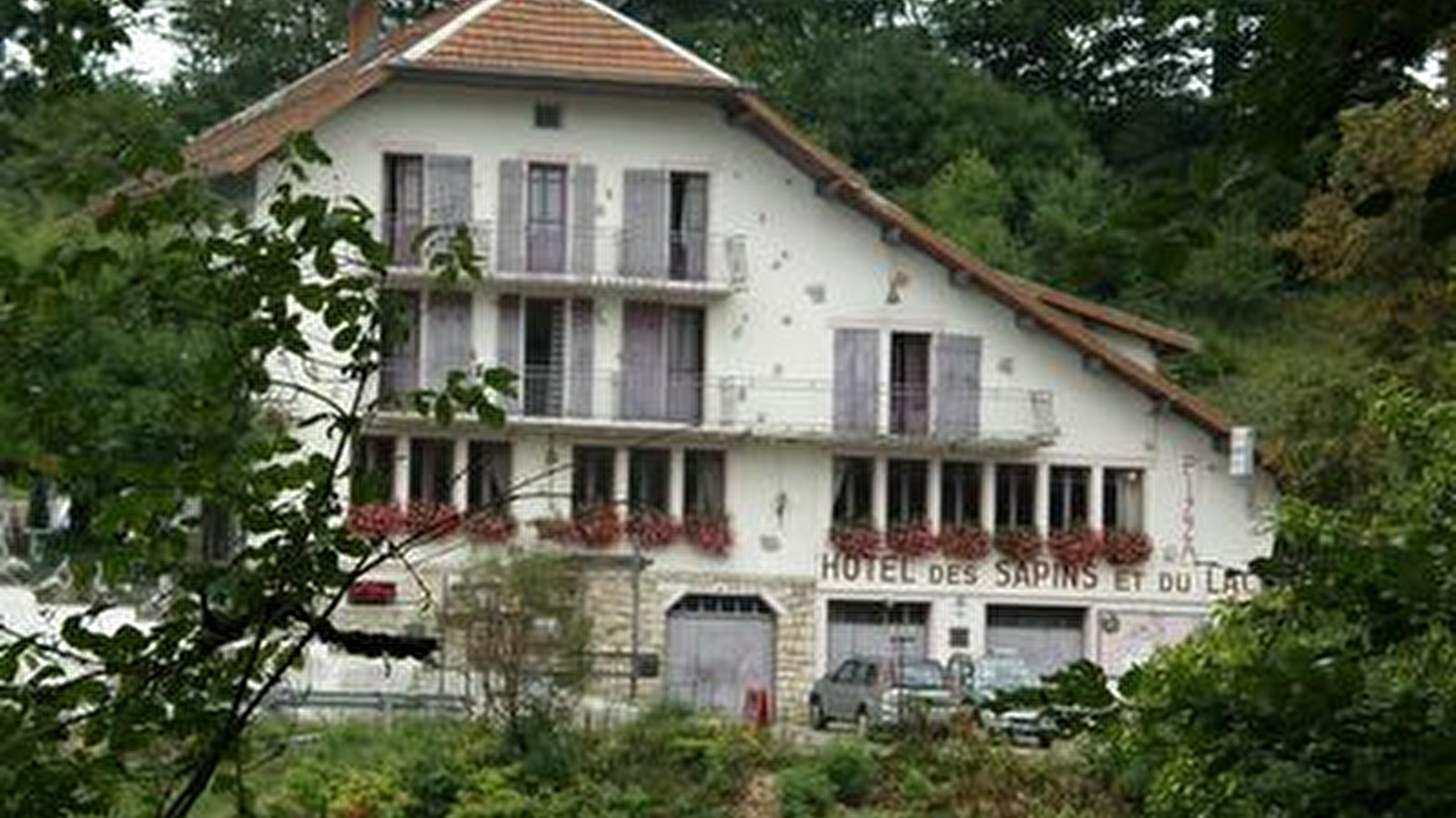 Hôtel-restaurant des Sapins et du Lac