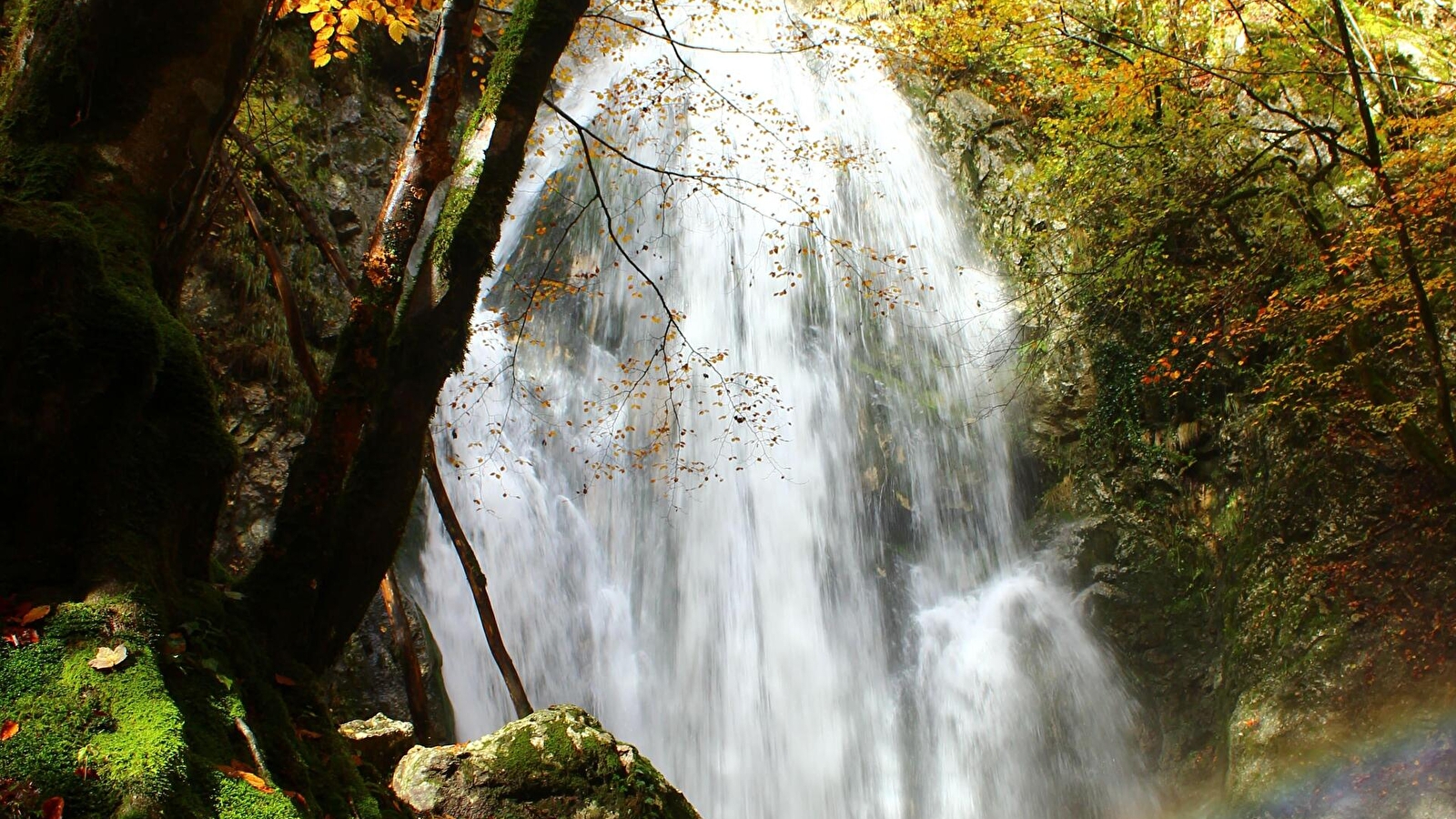 Randonnée pédestre : Forens - la cascade des Etrès
