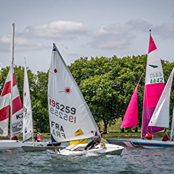 Régate Voile dériveurs, catamarans et planches à voile - VANDENESSE-EN-AUXOIS