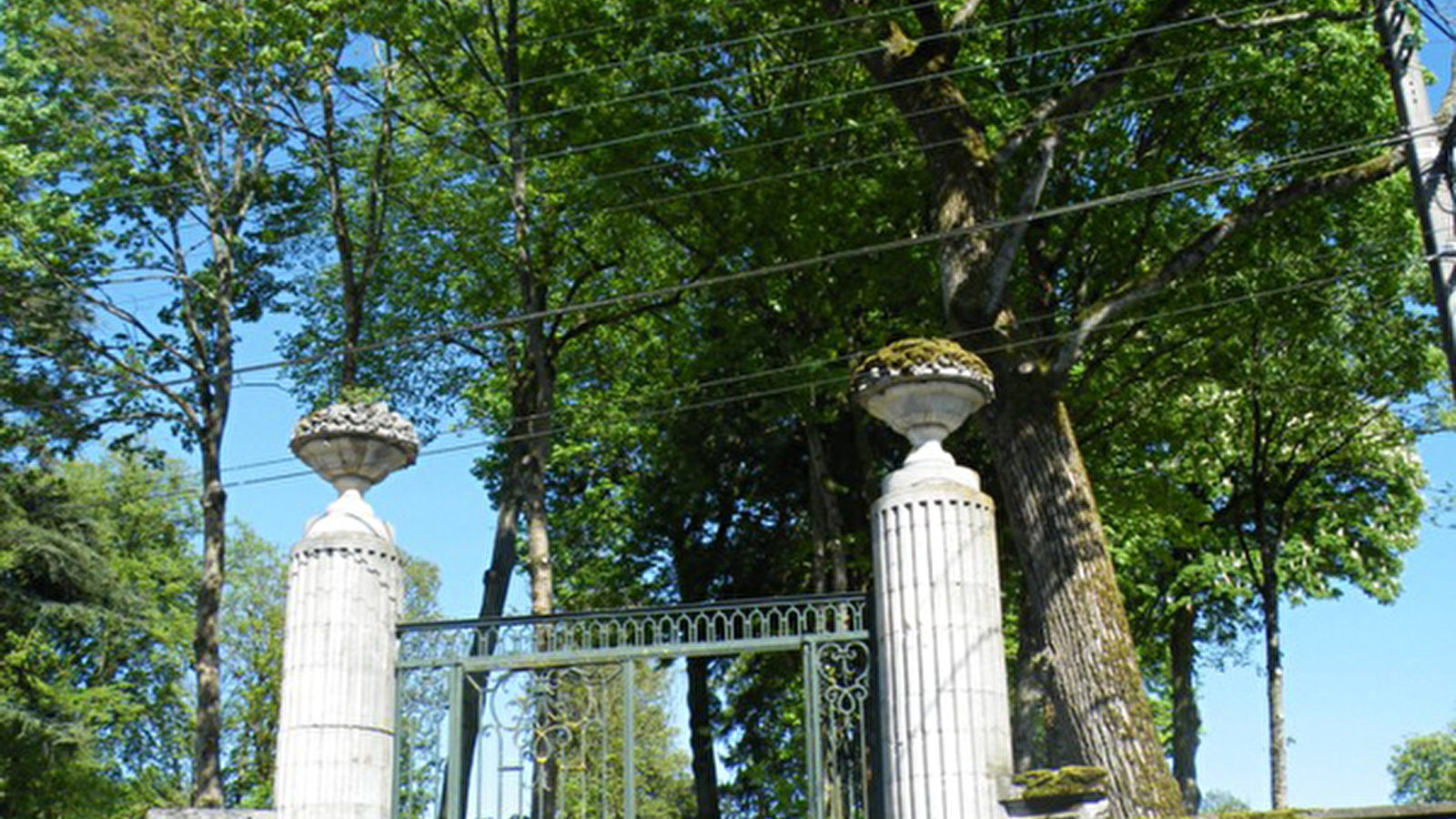 Aire de jeux parc de la maison pour tous