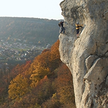 Akila Gorges de la Loue - ORNANS