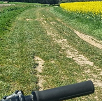 Liaison VTT (L6) St Trivier de Courtes - Plan d'eau de Mépillat - SAINT-TRIVIER-DE-COURTES