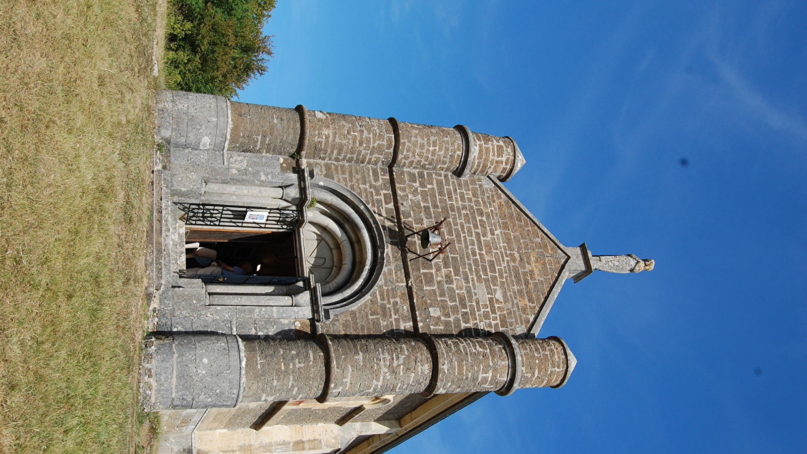 Chapelle de la Tête Ronde, Menou 