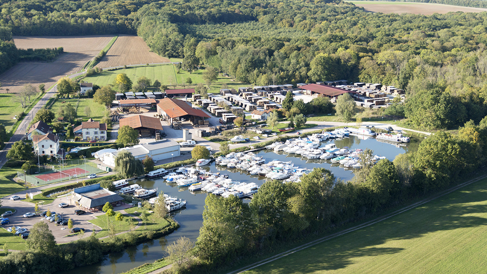 Saône Plaisance - Location de bateaux habitables