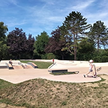 Skatepark - PARAY-LE-MONIAL
