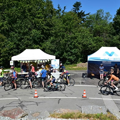 COL' ATTITUDE - LA PLANCHE DES BELLES FILLES