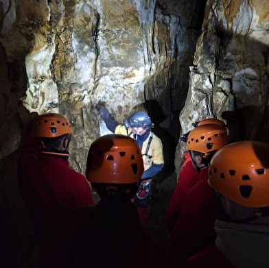 Découverte de la Grotte des Cavottes : spéléologie