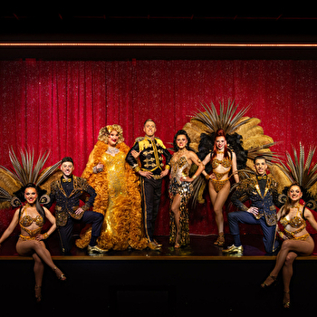 Revue cabaret en déjeuner ou dîner spectacle - TRIVY