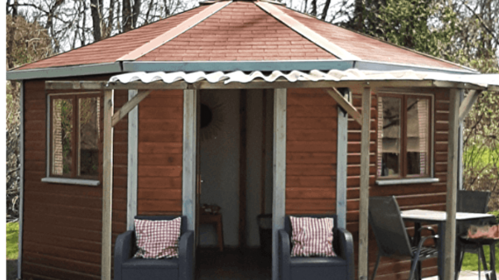 Cabane du camping de l'Etang du Goulot