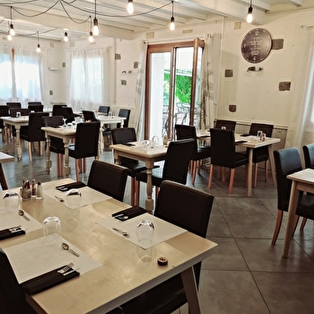 Restaurant Les Varennes - PIN