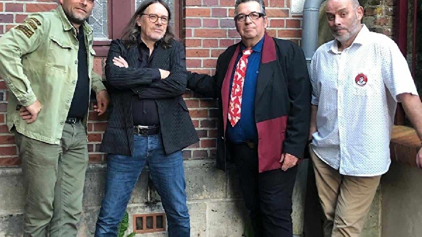 Garçon la note ! Dr. John et ses guépards