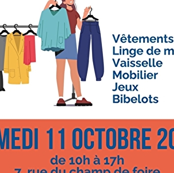 Braderie d'automne du Secours Catholique de Semur. - SEMUR-EN-AUXOIS