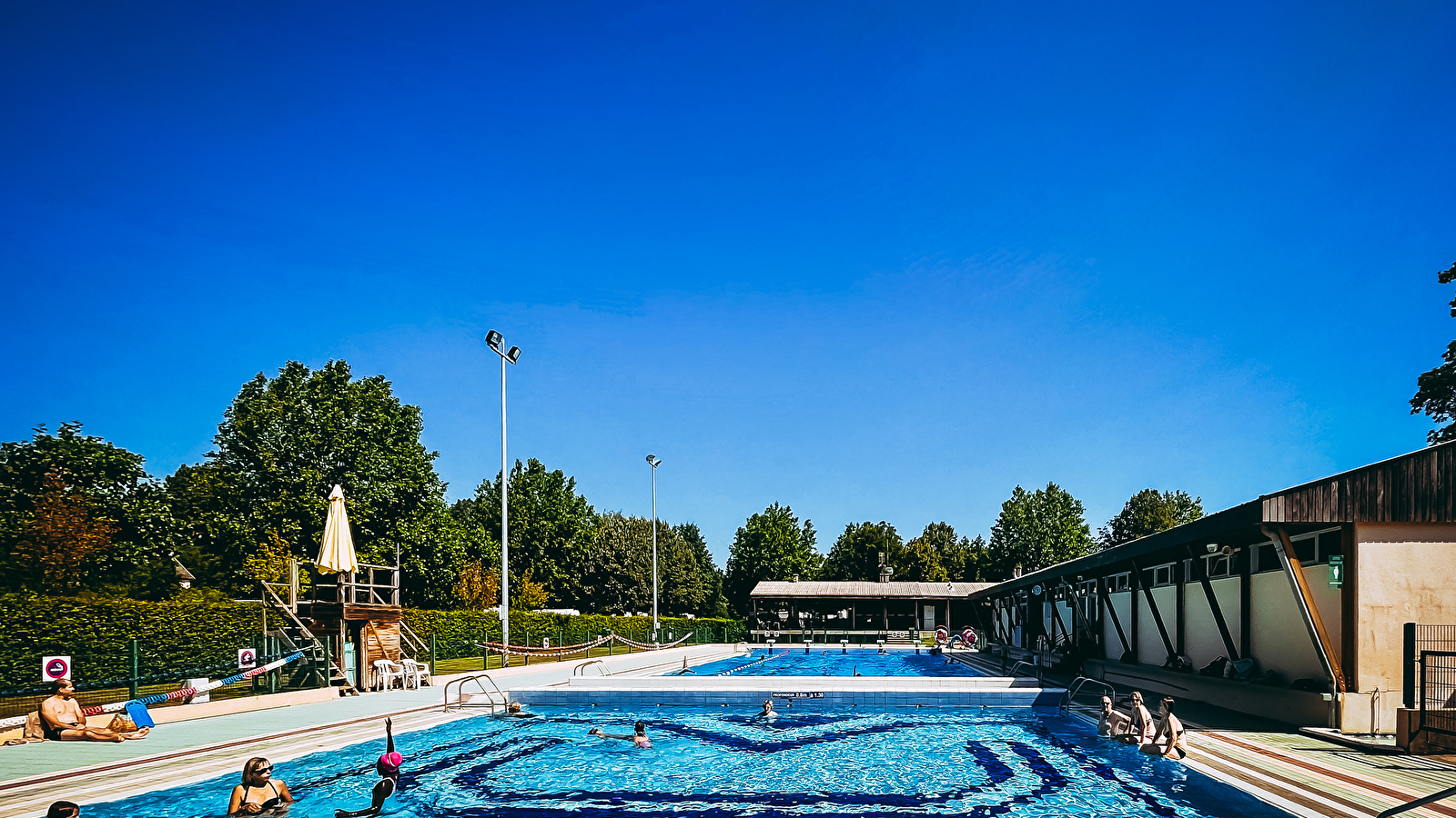 Piscine de plein air 