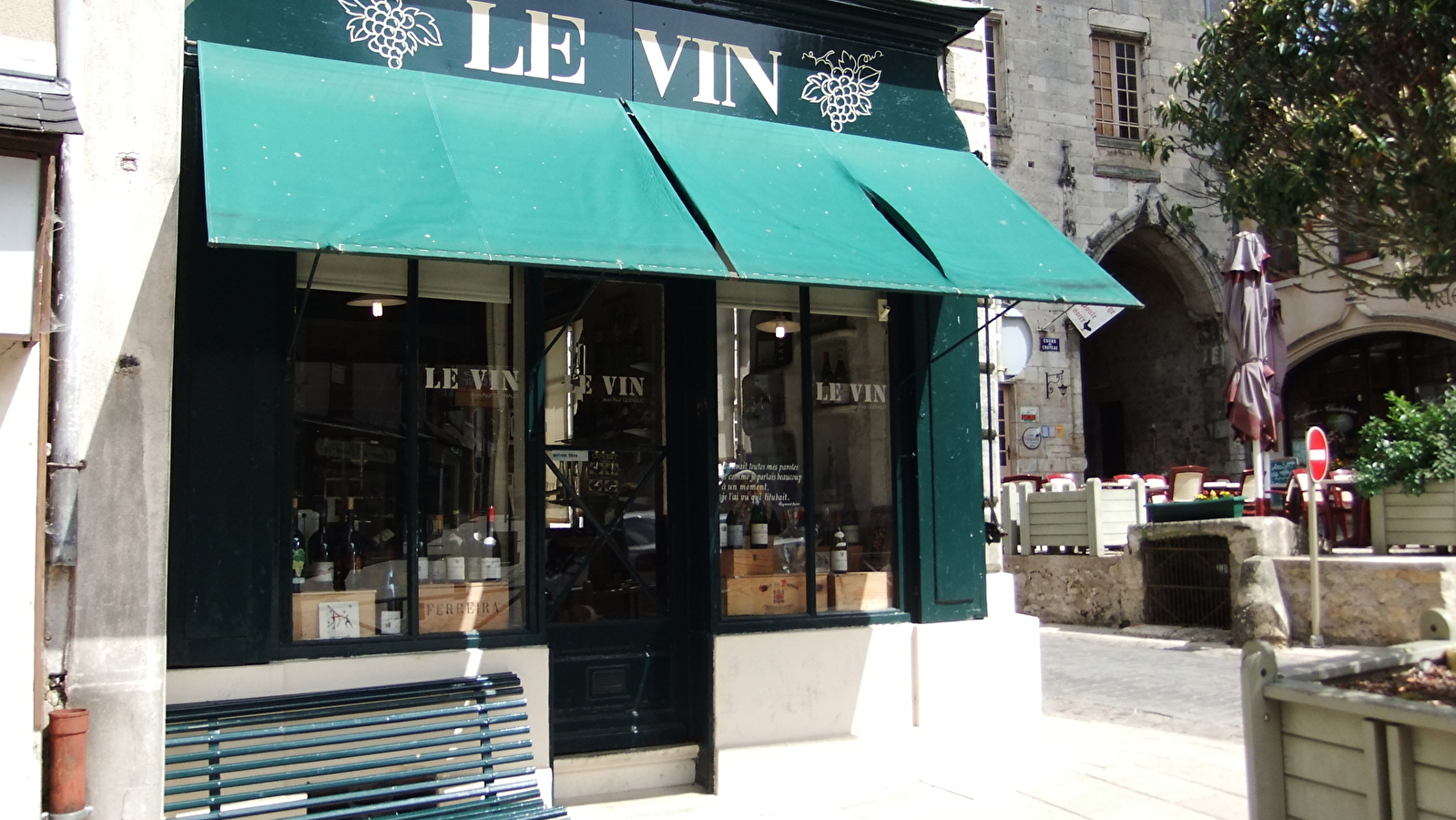 Le Vin