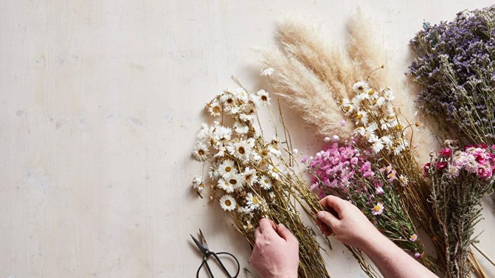 Atelier bricolage : décoration en fleurs séchées