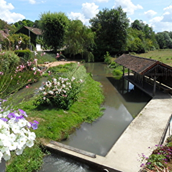 LUCENAY-LES-AIX - LUCENAY-LES-AIX