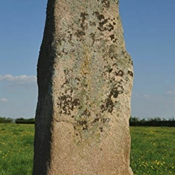 Menhir - GENAY