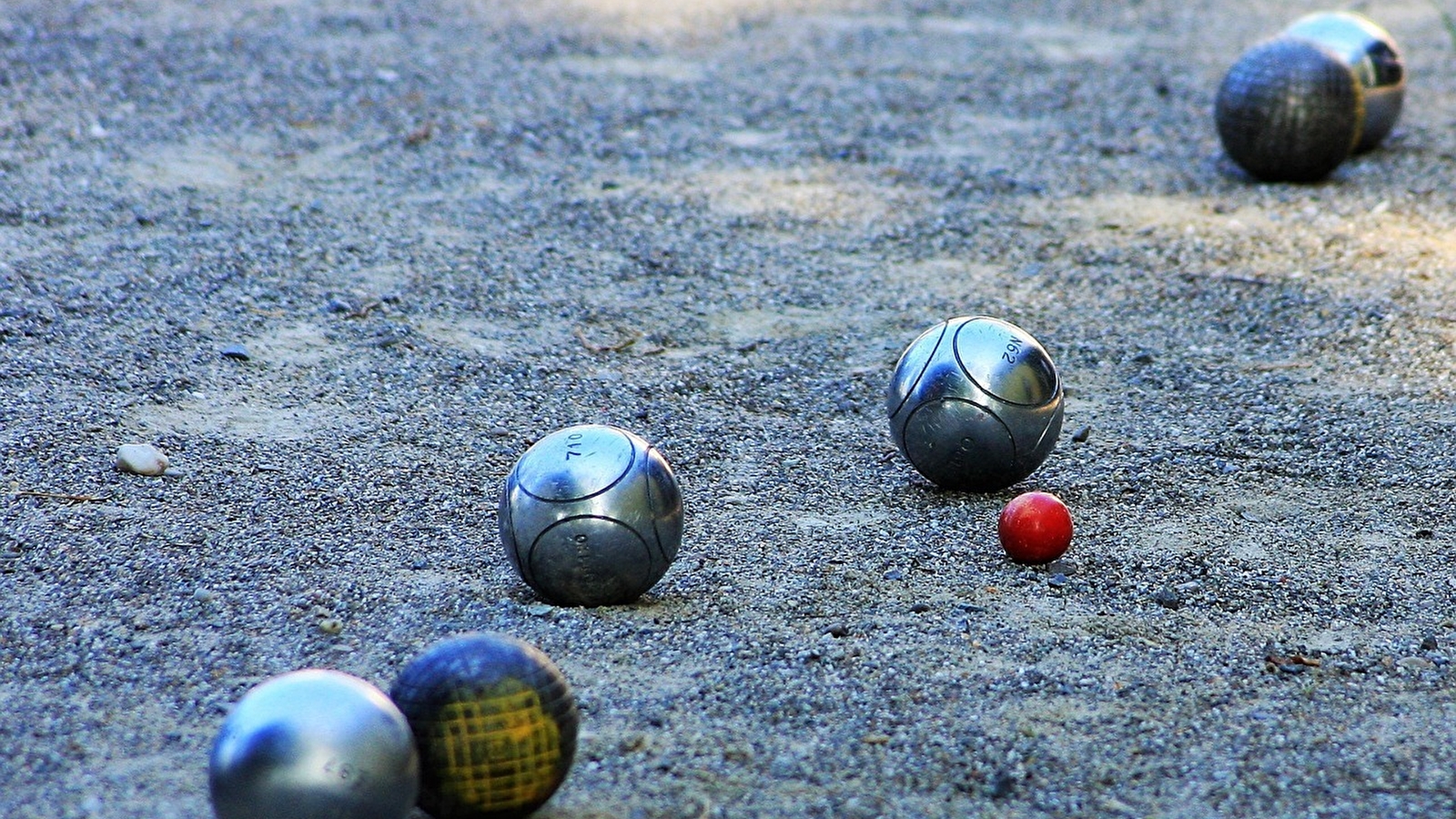 Concours de pétanque en doublettes