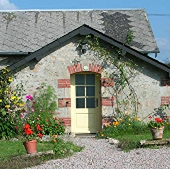 La Petite Maison de Féfé - SAINT-HILAIRE-EN-MORVAN