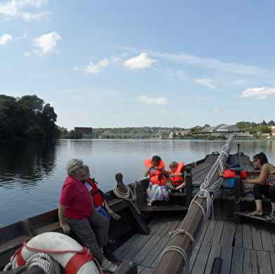 Promenade en bateaux traditionnels de Loire avec La Nivernaise ou La Decizoise